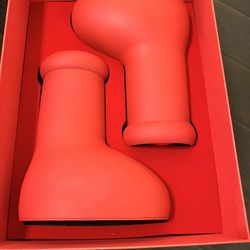 Big Red Boots Size 8