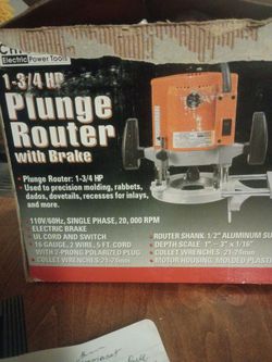 CHICAGO ELECTRIC 1 3/4 PLUNGER ROUTER WITH BRAKE