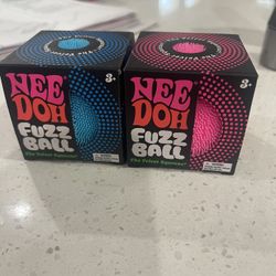 NEEDOH Fuzz Ball 
