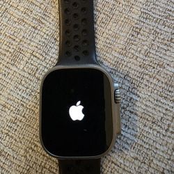 Apple Watch Ultra with Cellular LTE GPS