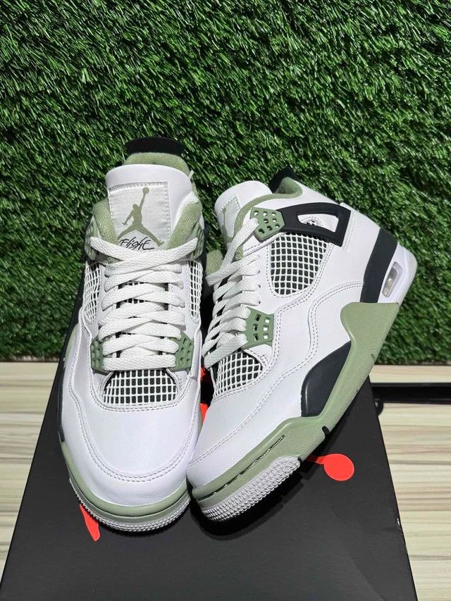 New Womens Air Jordan Retro 4