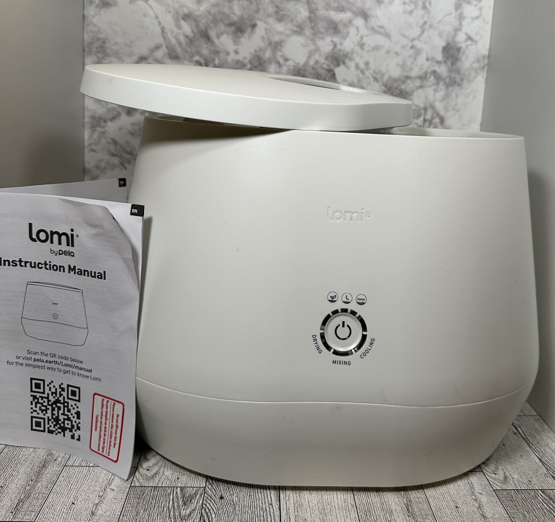 Lomi 80100 Smart Waste Kitchen Composter - White