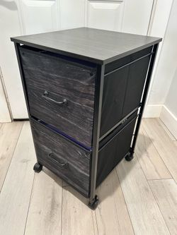 mobile filing cabinet 16 W x 16 L x 27 H inches