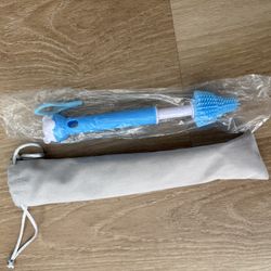 Brand New Silicone Straw / Baby Bottle Cleaning Brush with Travel Pouch