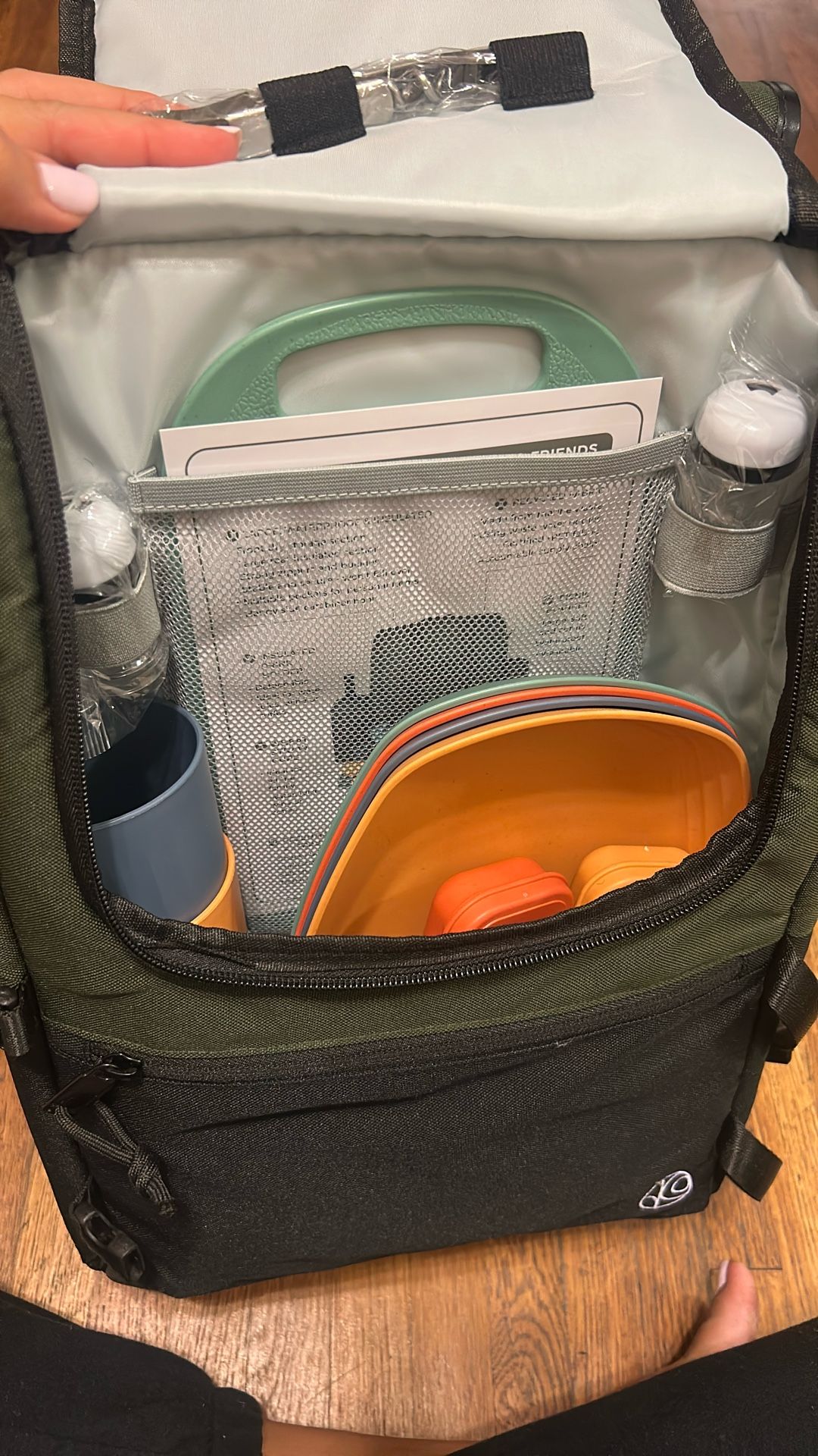 Brand New Picnic Backpack With Tons Of Equipment