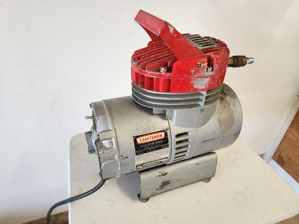 Craftsman Tankless Air Compressor for Spray Painting