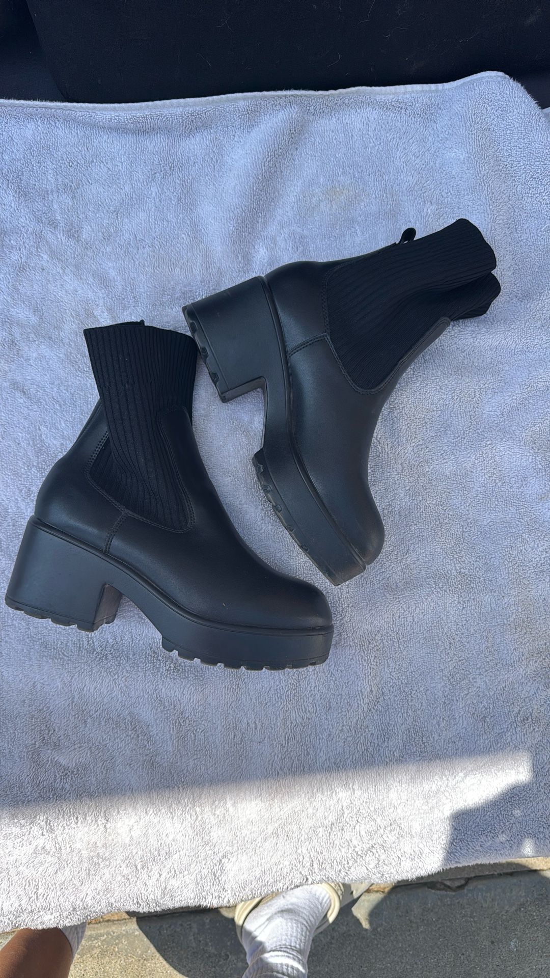 Black Boots