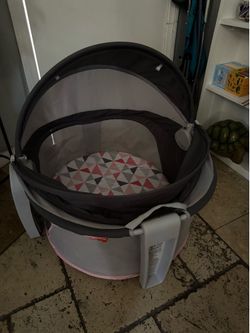 Fisher Price On The Go Baby Dome