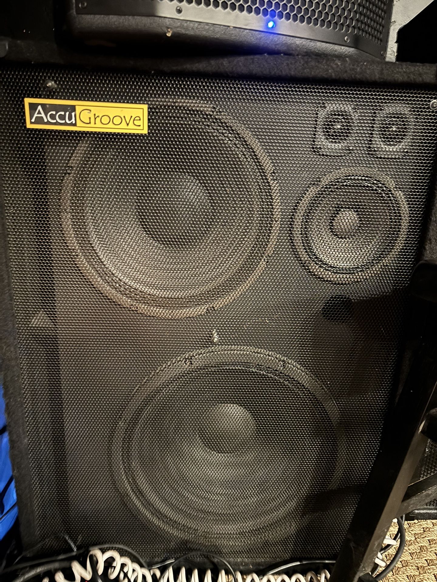 Accugroove El Whappo Bass Cab