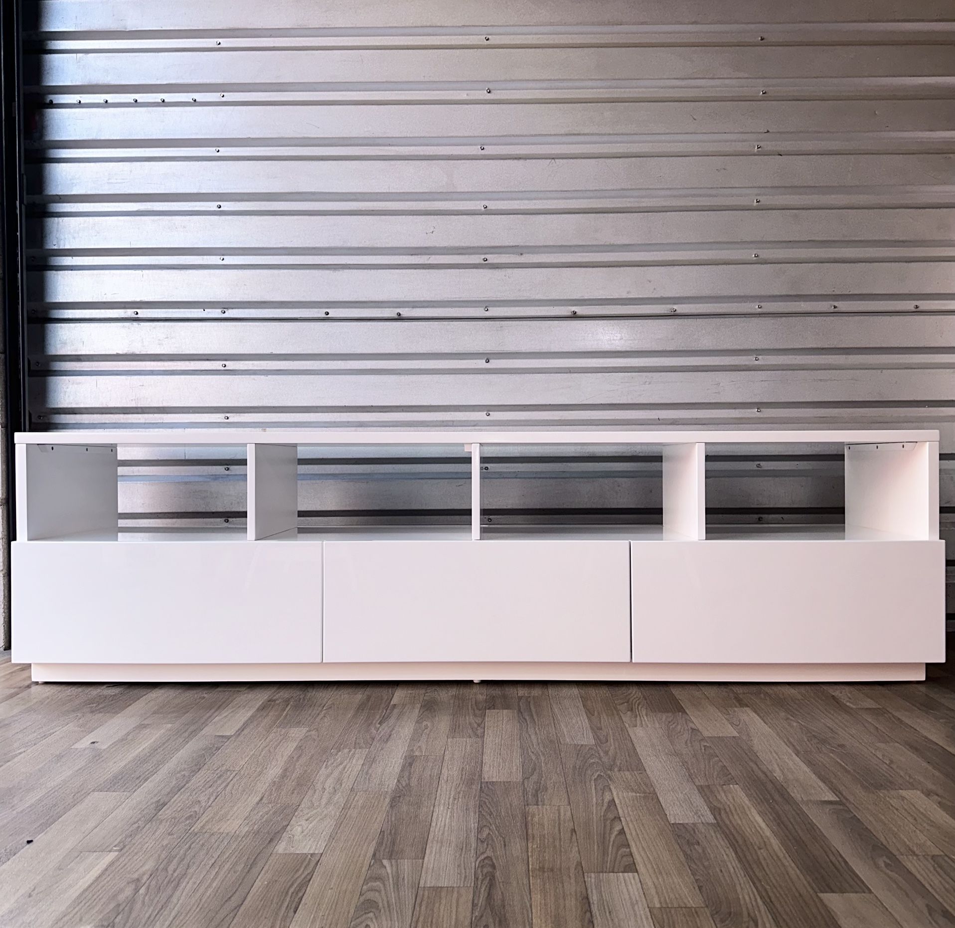 CB2 Chill High-Gloss White Media TV Console 80”⚡️