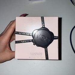 Flower bomb bombshell