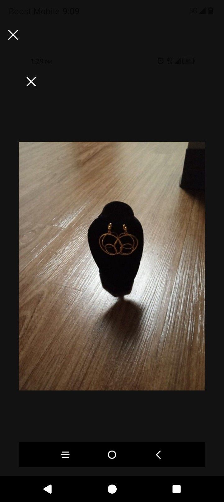 Avon Fun Swirl Pierced Earrings