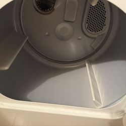 Kenmore Washer And Dryer Set! 