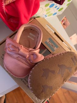 Baby toms size 2