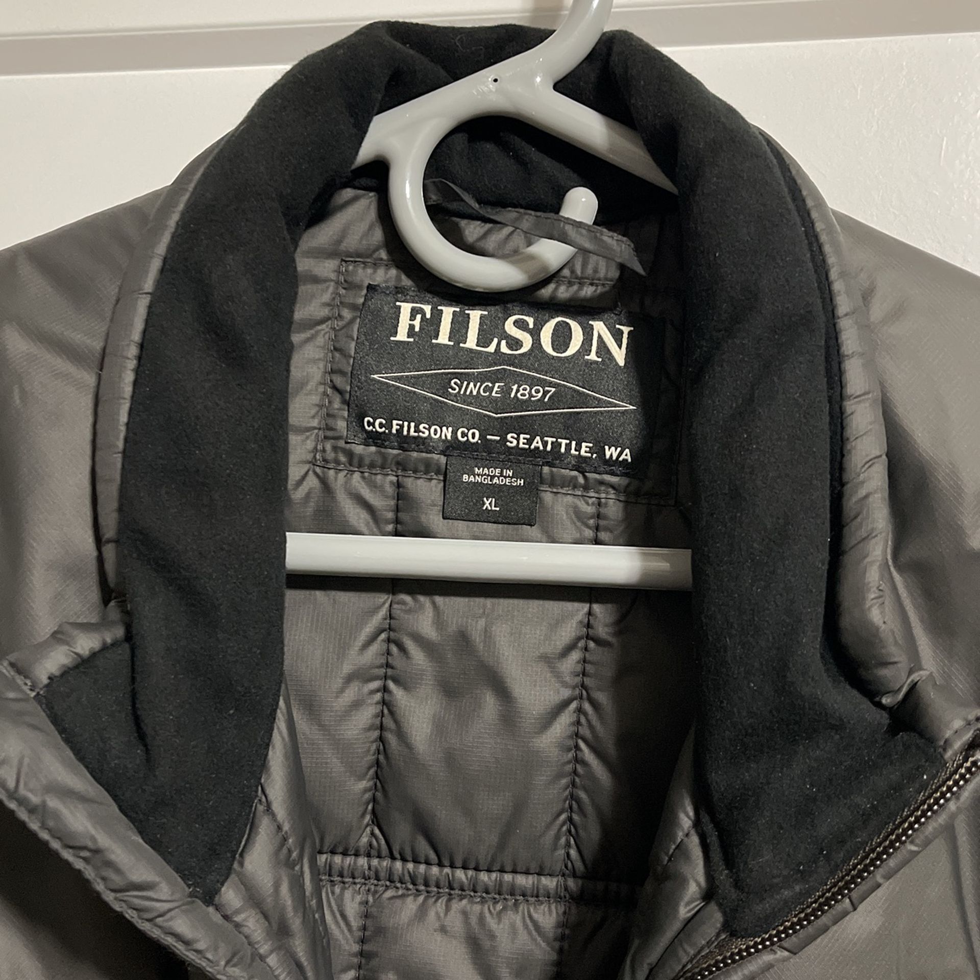 Filson Outdoor Cold Weather Vest Zippered Charcoal Gray