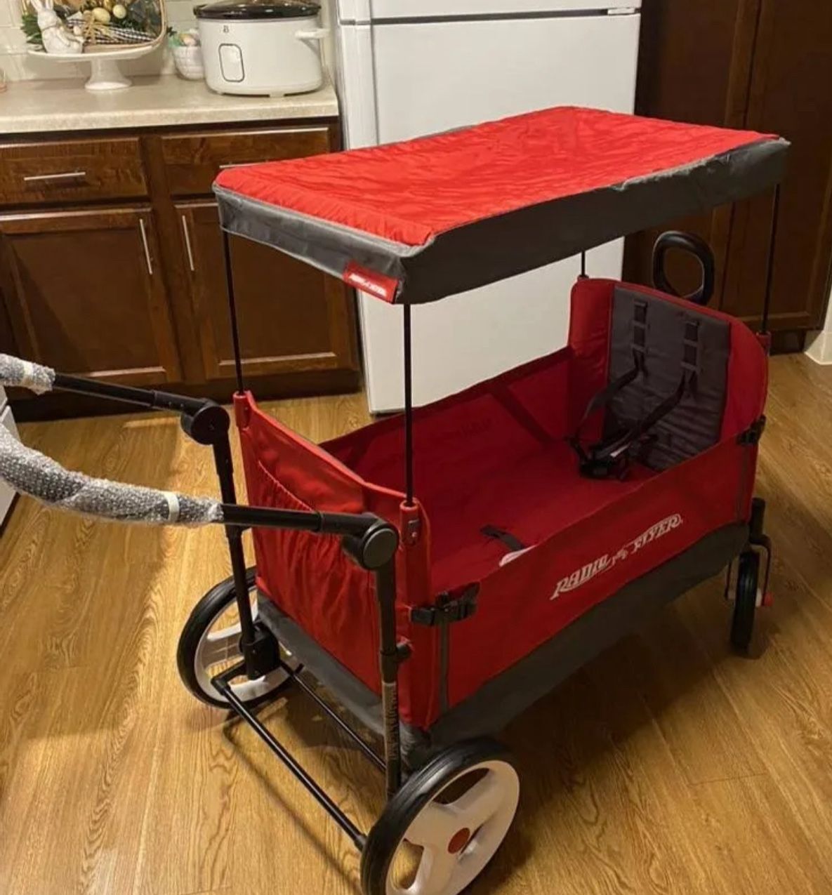 Radio Flyer Wagon! Good Condition!