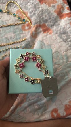 Bracelet
