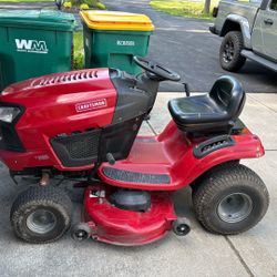 Lawn Tractor - Craftsman T2400. - Needs Repair