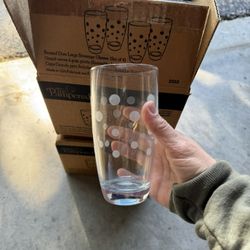 Pampered Chef Beverage Glasses set of 8 Frosted dots.