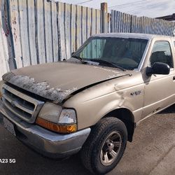 1998 Ford Ranger For Parts 