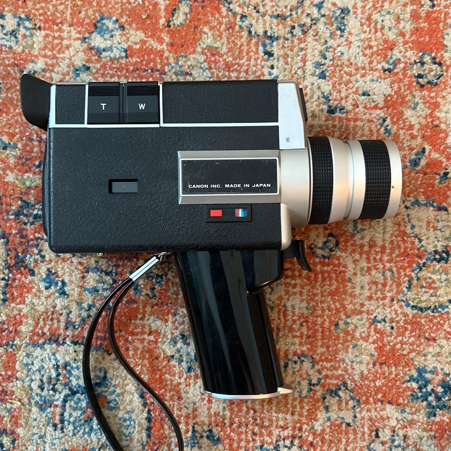 Canon Super 8 Film Video Camera Auto Zoom 518 SV for Sale in San