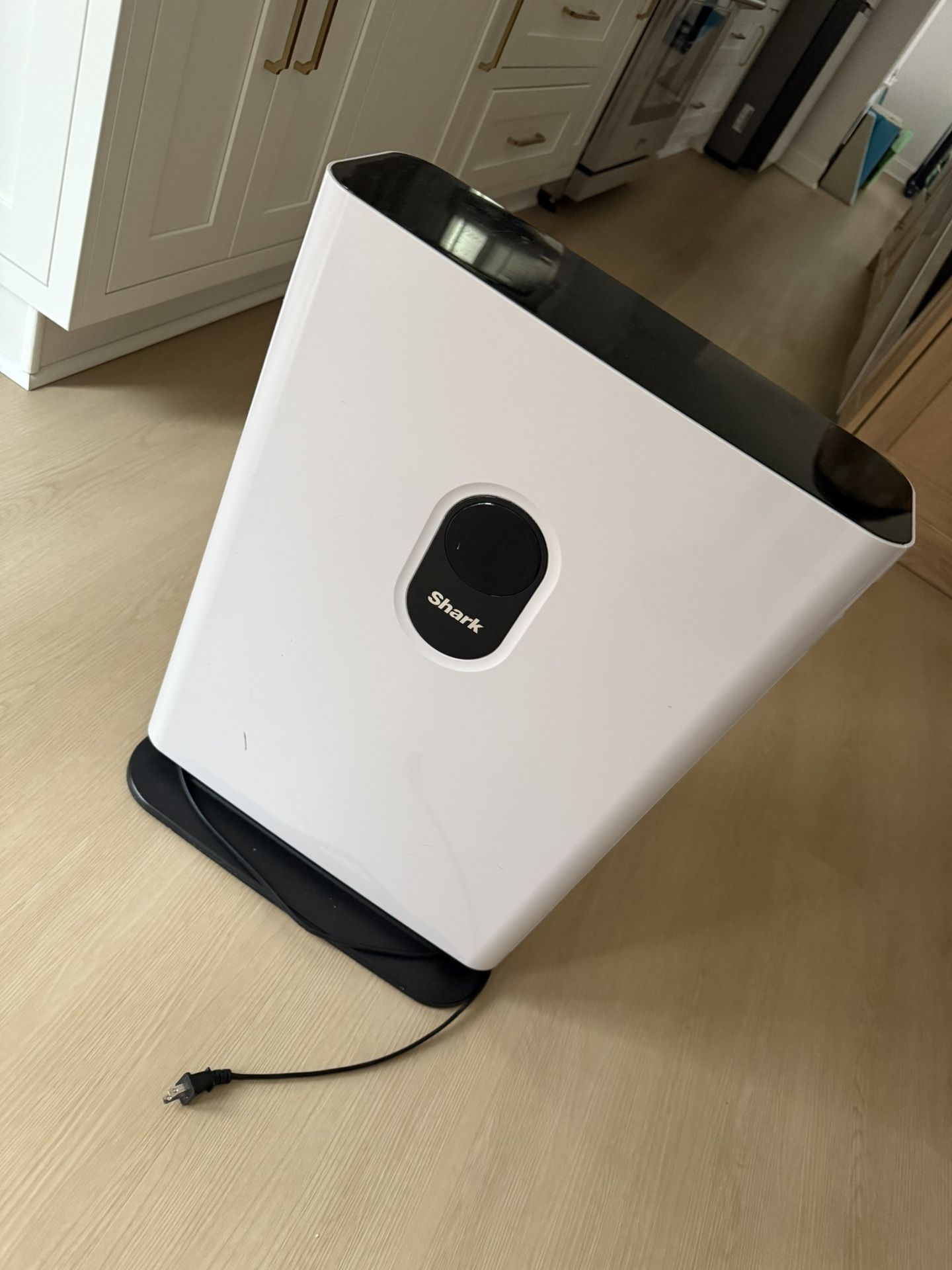 Shark HE401 Air Purifier-Great Condition!