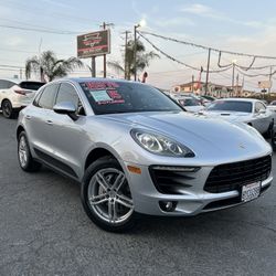 2015 Porsche Macan