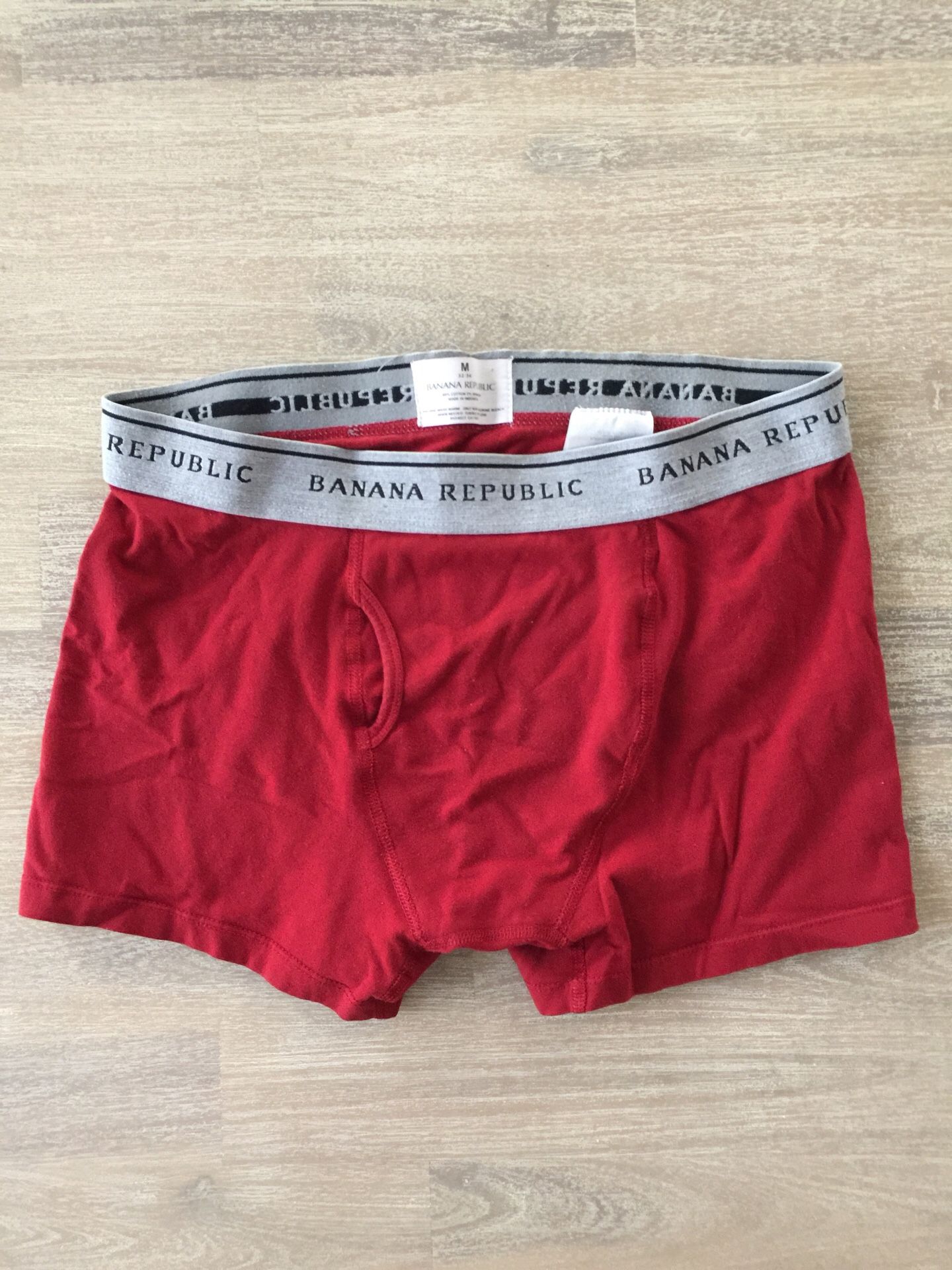 Men’s underwear banana republic brand size medium red boxer briefs