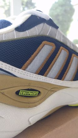adidas gazelle silver green womens Vintage Adidas Equipment Sneakers US 9.5