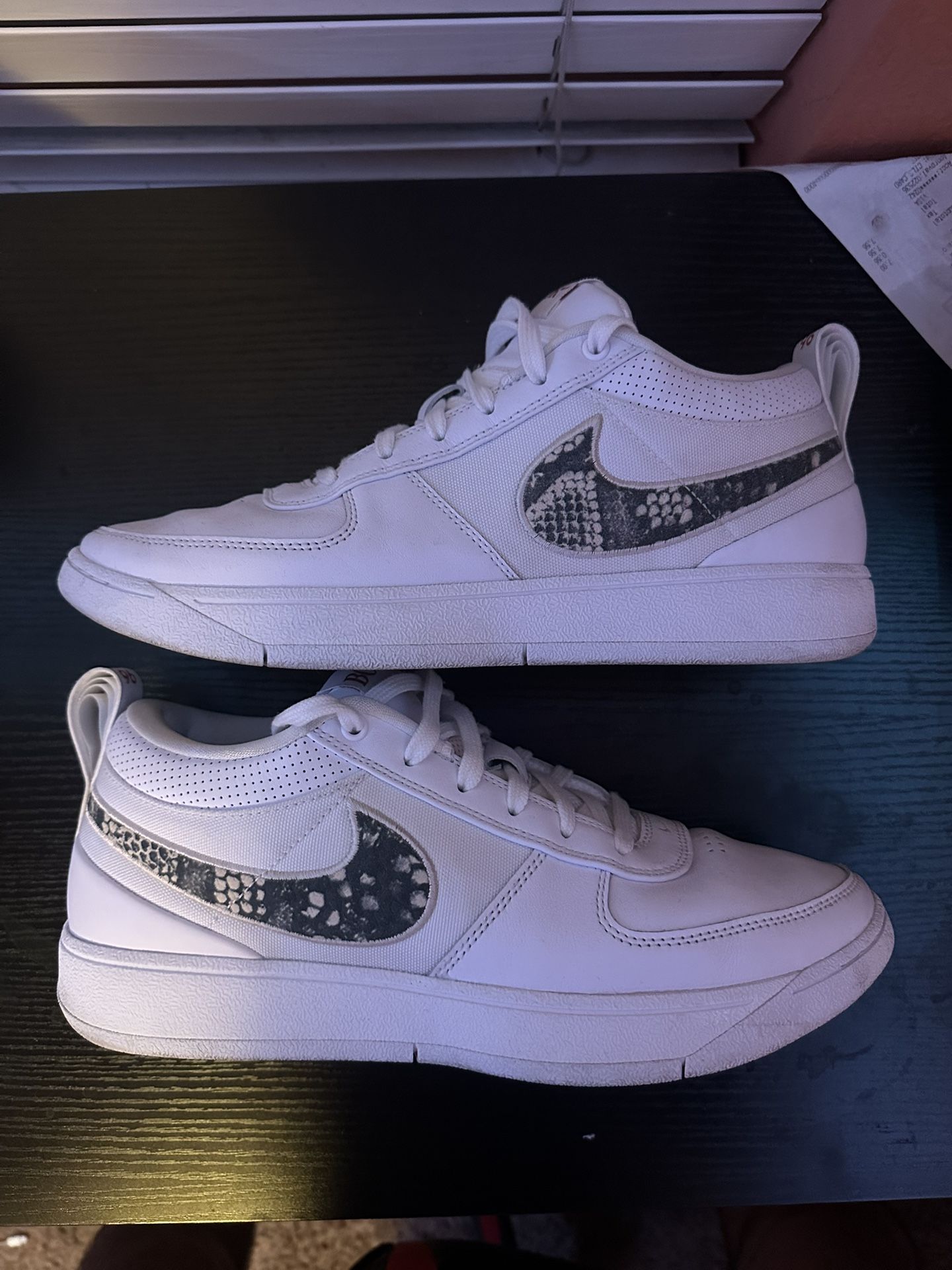 Nike Dbook 1