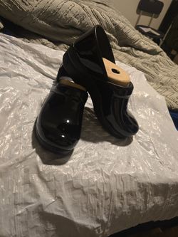 Dansko Shoes