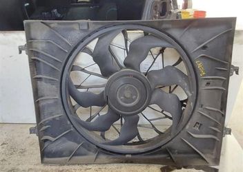 2012 -2020 Kia Optima 2.4L Radiator Motor Cooling Fan Assembly O