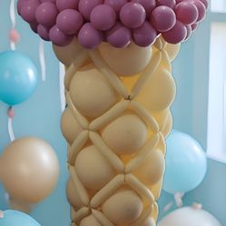 Ice Cream Cone Balloon Sculpture