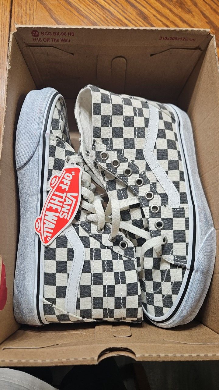 Brand New Vans Asphalt True White Checkerboard 8W