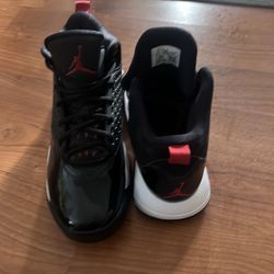 Air Jordan size 12 men’s