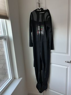 8-12 Years Old- Halloween Costume - Starwar - Darth Vader - like New