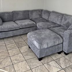 New 99x99 Gray Sectional Couch With Ottoman / Free Delivery
