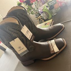 Ariat Men cowboy boots