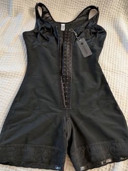Ylanna brand  Corrsett sz L