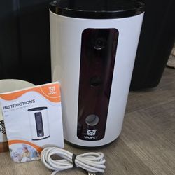Smart Pet Camera, Dog Treat Dispenser 