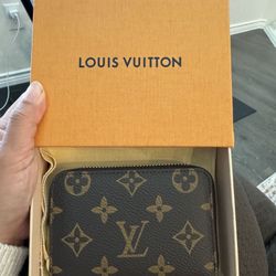 Louis Vuitton Wallet Authentic 
