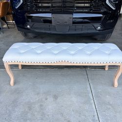 French Vintage Tufted Entryway Bench