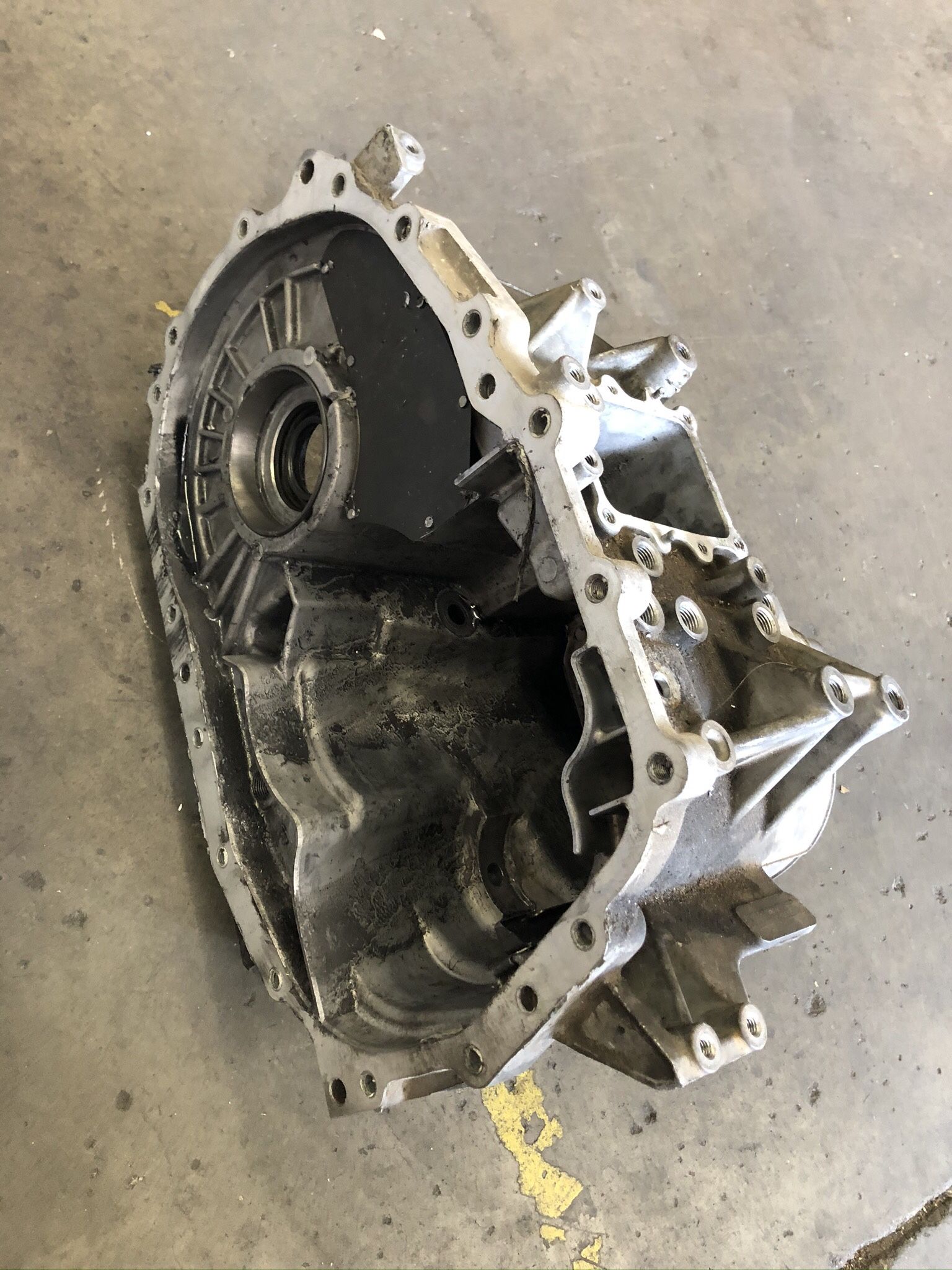 Used 2008-2015 Mitsubishi Evo X Gsr 5 Speed Outer Transmission Case