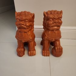 Ceramic FOO DOGS , FENG SHUI GUARDIAN LIONS, Decorations