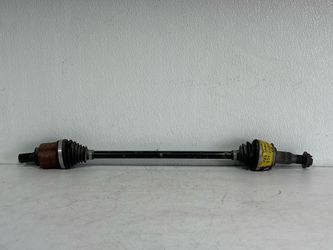 (6483) 18-24 Chevy Traverse Buick Enclave Right Rear Axle 2018 2019 2020 2021 2022 2023 2024
