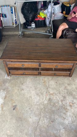 Free table