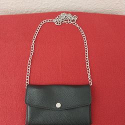 Black Leather Wallet On Chain