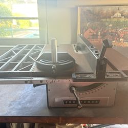 Craftsman Table Saw 
