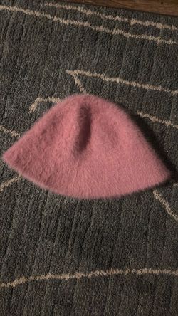 Pink hat