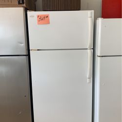 Frigidaire Refrigerator White Excellent  .  Warranty  . Delivery Available . 2203 Fowler St. 33901